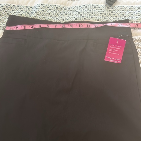 Kim Rogers Skort / NWT - Picture 6 of 9